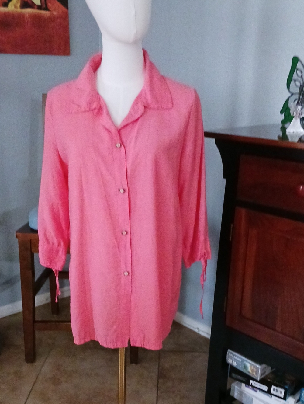 Focus- Women's Coral Button-Front Collared Top
